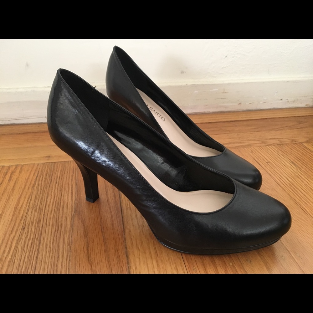 Franco Sarto Black Leather Heels Pumps 9W wide